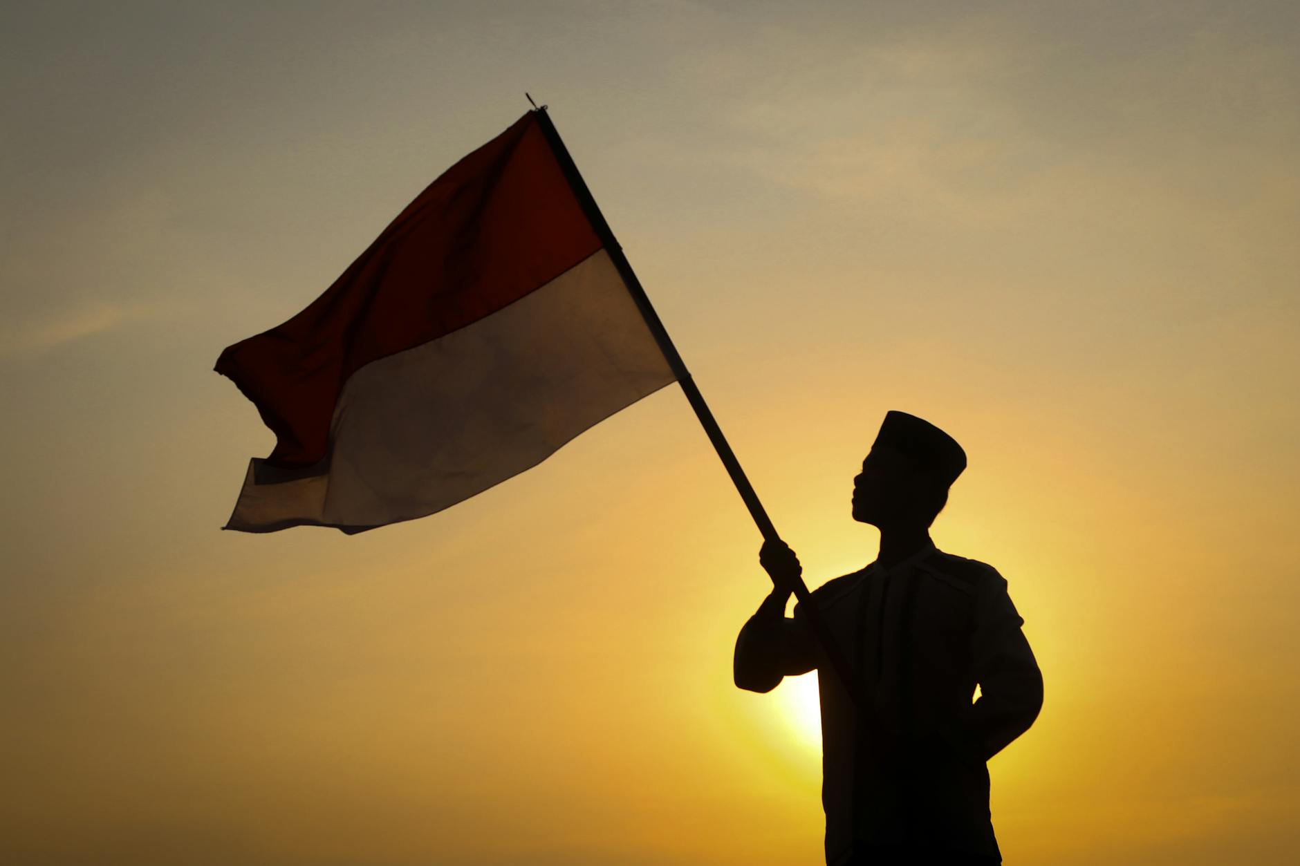 Gambar berita nasional terbaru hari ini menyajikan informasi terkini tentang peristiwa dan kejadian terbaru di Indonesia