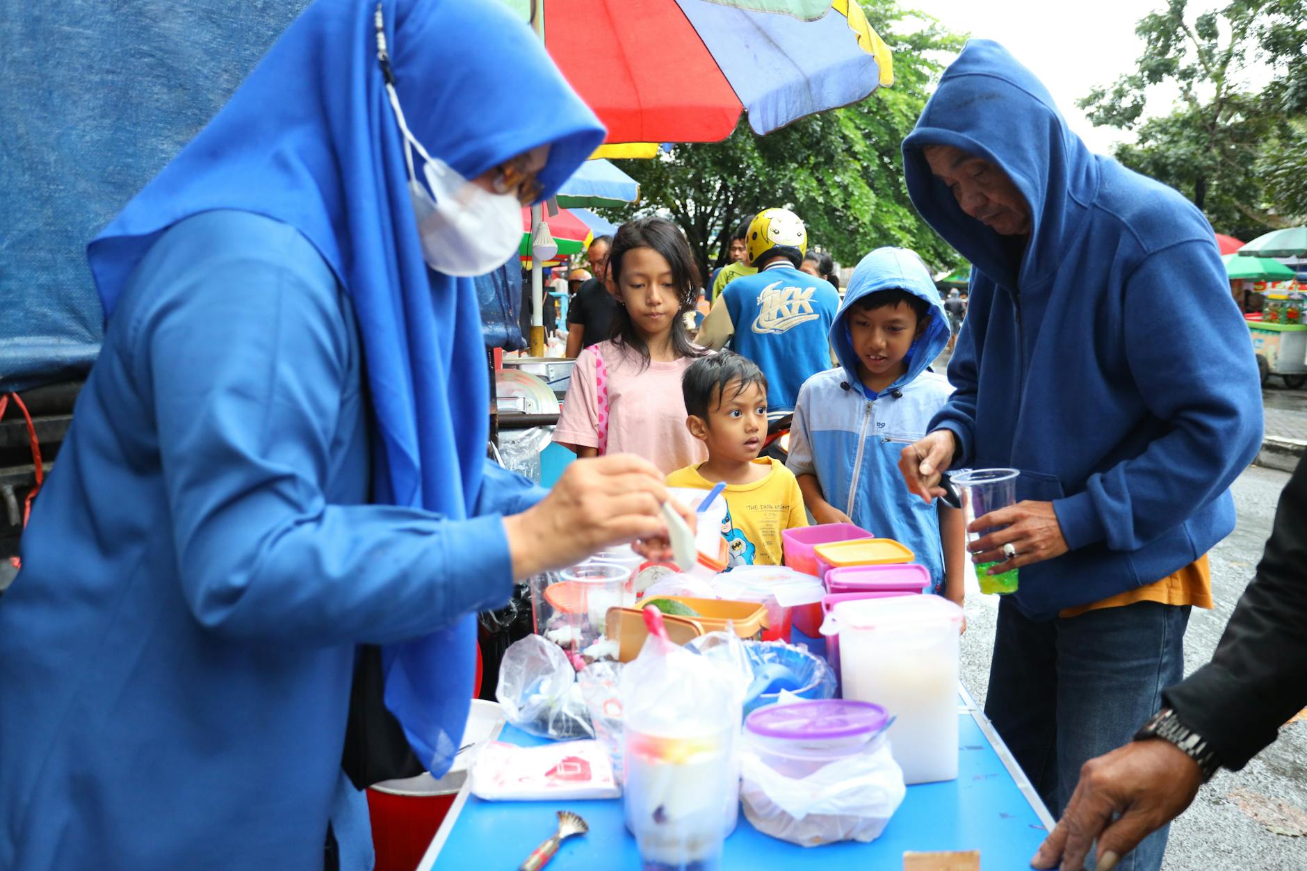 berita warga sekitar